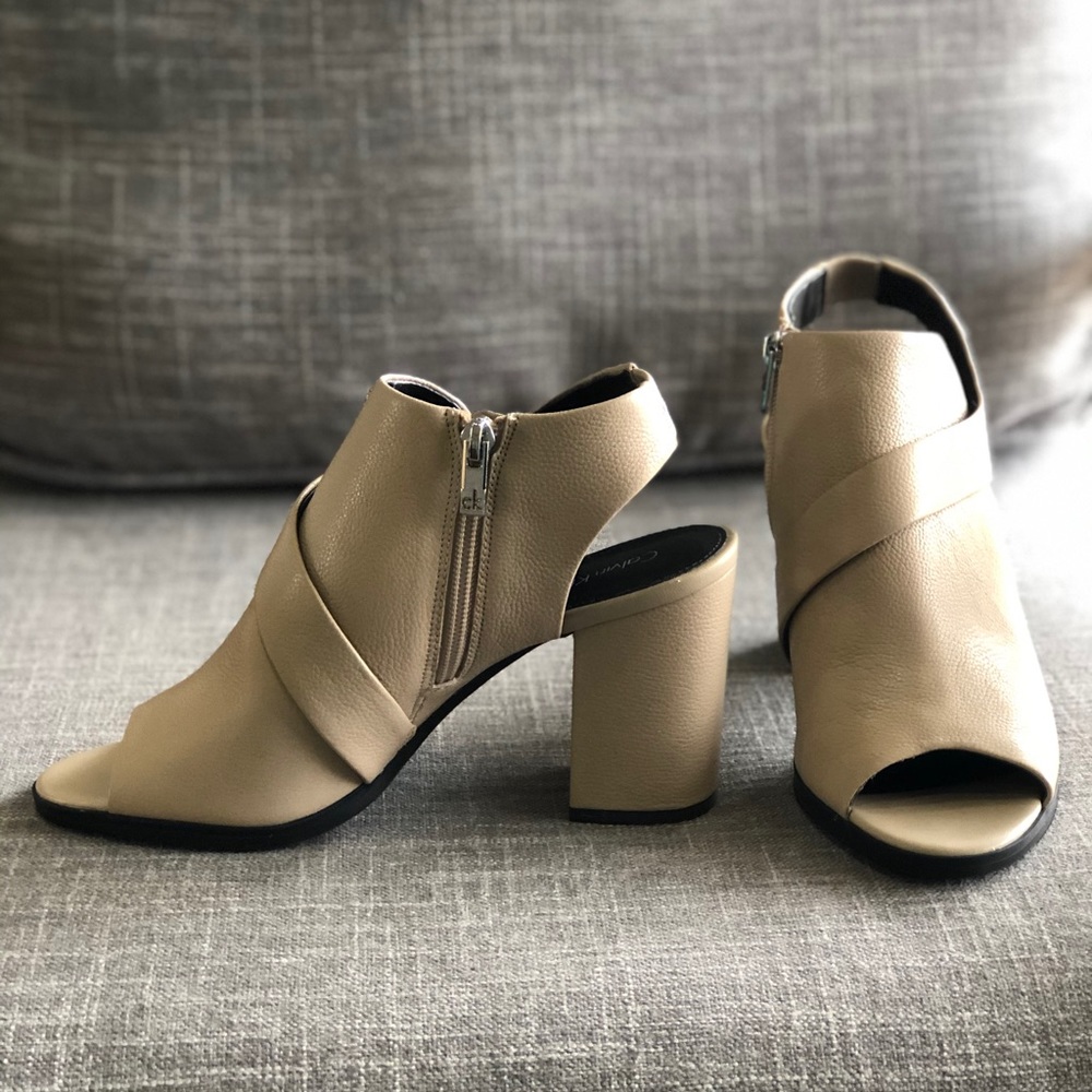 ❌SOLD❌Calvin Klein chunky heel women’s shoe
